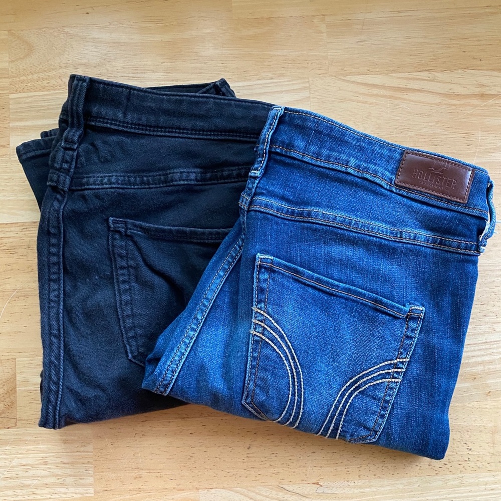 2 Pairs - Hollister Skinny Jeans SZ. 7